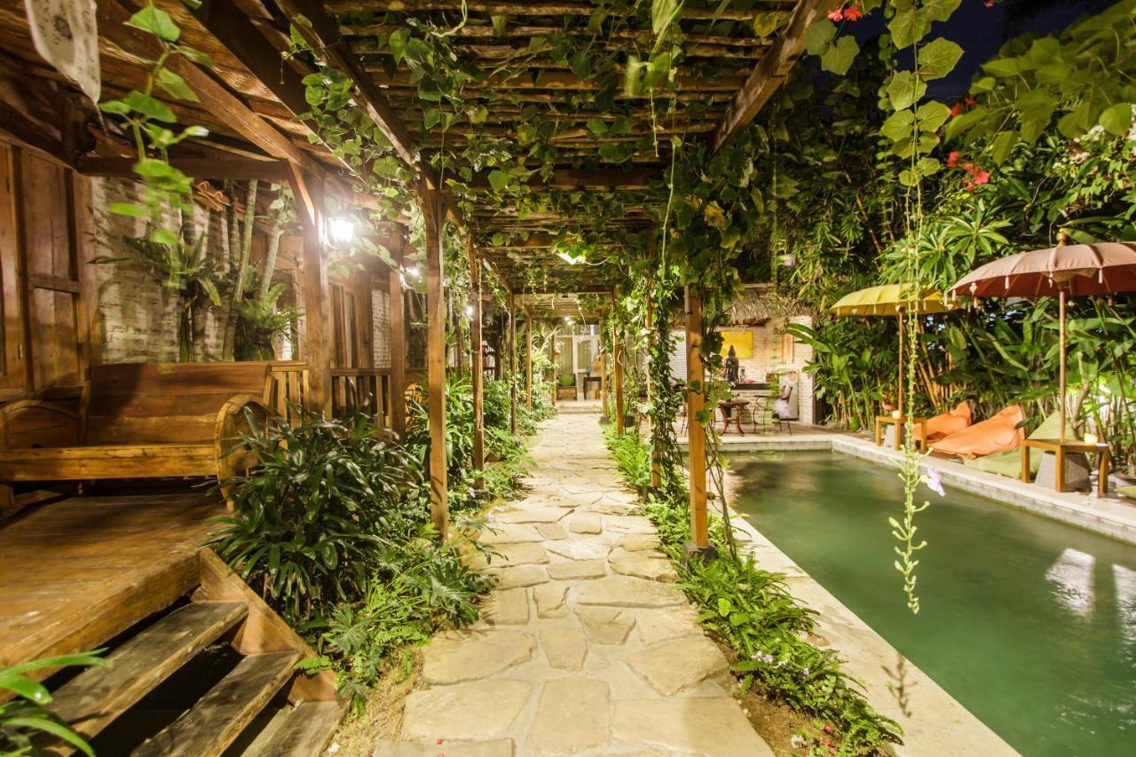 Bening Hut And Spa Seminyak Zewnętrze zdjęcie