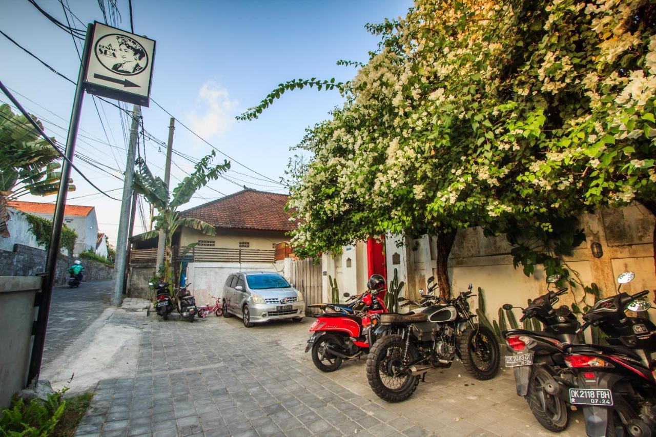 Bening Hut And Spa Seminyak Zewnętrze zdjęcie